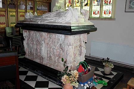 Littleham - Chest Tomb